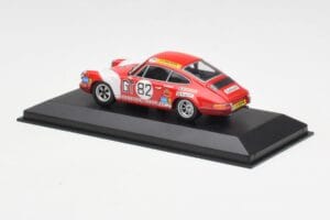 Porsche 911 S #82 Team Kremer Racing 1000km ADAC Neuhaus Class Winner 1971 Minichamps 1:43 400716882 Metalli — kuva 3 / 4