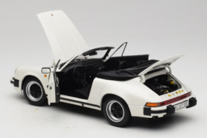 Porsche 911 SC Avoauto Valkoinen Minichamps 1:18 100063031 Metalli — kuva 5 / 8