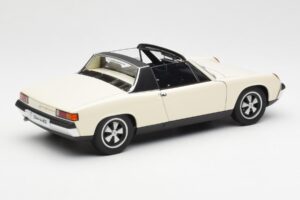 Porsche 914/6 Vaalea Norsunluu AUTOart 1:18 77933 Metalli — kuva 3 / 8