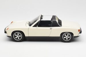 Porsche 914/6 Vaalea Norsunluu AUTOart 1:18 77933 Metalli — kuva 4 / 8