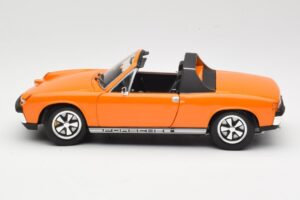 Porsche 914/6 Oranssi Revell 1:18 08864 Metalli — kuva 4 / 8