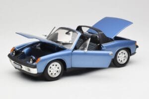 Porsche 914 Sininen Revell 1:18 08975 Metalli — kuva 2 / 8