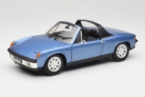 Porsche 914 Sininen Revell 1:18 08975 Metalli