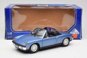 Porsche 914 Sininen Revell 1:18 08975 Metalli — kuva 8 / 8