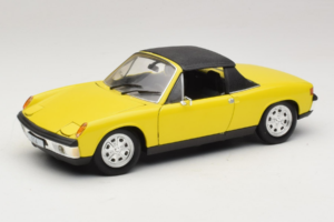 Porsche 914 Keltainen Revell 1:18 8976 Metalli