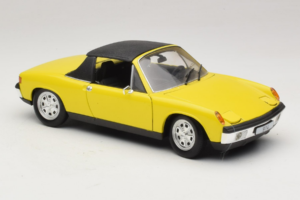Porsche 914 Keltainen Revell 1:18 8976 Metalli — kuva 6 / 8