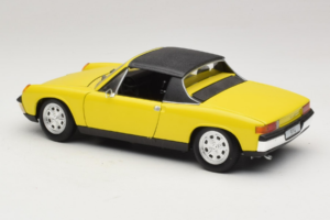 Porsche 914 Keltainen Revell 1:18 8976 Metalli — kuva 7 / 8