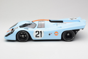 Porsche 917K Gulf #21 P. Rodriguez / L. Kinnunen J.W. Automotive Engineering 24 Hours of Le Mans 1970 Minichamps 1:12 1237066 — kuva 3 / 6