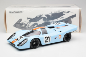 Porsche 917K Gulf #21 P. Rodriguez / L. Kinnunen J.W. Automotive Engineering 24 Hours of Le Mans 1970 Minichamps 1:12 1237066 — kuva 6 / 6