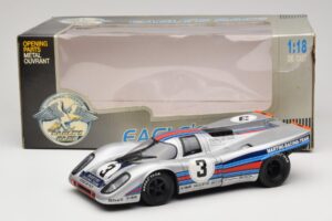 Porsche 917K #3 Martini V. Elford / G. van Lennep 12 Hours of Sebring Winner 1971 Eagles Race 1:18 905002 Metalli — kuva 6 / 6