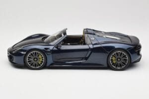 Porsche 918 Spyder Sininen Metallic Minichamps 1:18 113062434 Metalli — kuva 4 / 8