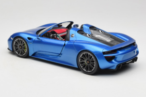 Porsche 918 Spyder Blue Metallic Minichamps 1:18 110062432 Metalli — kuva 7 / 8