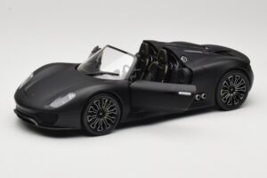 Porsche 918 Spyder Matte Black Minichamps 1:18 110060031 Metalli — kuva 2 / 8