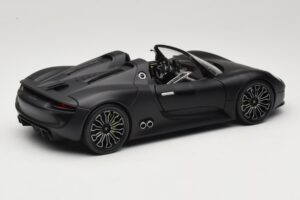 Porsche 918 Spyder Matte Black Minichamps 1:18 110060031 Metalli — kuva 3 / 8