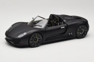 Porsche 918 Spyder Matte Black Minichamps 1:18 110060031 Metalli