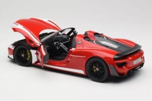 Porsche 918 Spyder Weissach Package Punainen & Valkoiset Raidat Minichamps 1:18 110062442 Metalli — kuva 6 / 9