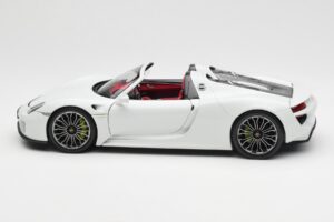 Porsche 918 Spyder Valkoinen Minichamps 1:18 110062436 Metalli — kuva 4 / 8