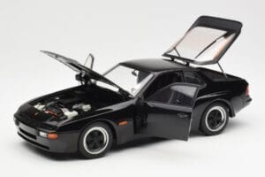 Porsche 924 Carrera GT Musta AUTOart 1:18 78001 Metalli — kuva 2 / 8