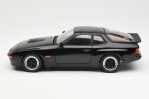 Porsche 924 Carrera GT Musta AUTOart 1:18 78001 Metalli — kuva 4 / 8