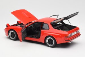 Porsche 924 Carrera GT Guards Punainen AUTOart 1:18 78003 Metalli — kuva 5 / 8