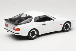 Porsche 924 Carrera GT Valkoinen MCG 1:18 MCG18197 Metalli — kuva 2 / 6
