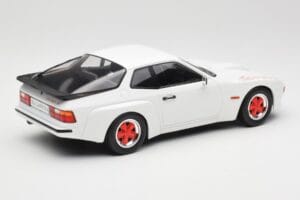 Porsche 924 Carrera GT Valkoinen & Punaiset Vanteet MCG 1:18 MCG18303 Metalli — kuva 2 / 6
