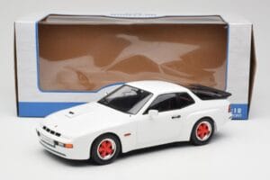 Porsche 924 Carrera GT Valkoinen & Punaiset Vanteet MCG 1:18 MCG18303 Metalli — kuva 6 / 6