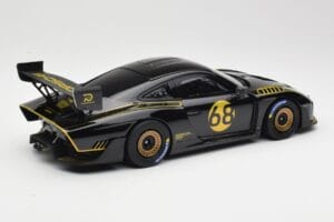Porsche 935/19 Musta Kultaraidoilla Minichamps 1:18 155067568 Metalli — kuva 2 / 6