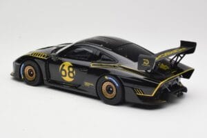 Porsche 935/19 Musta Kultaraidoilla Minichamps 1:18 155067568 Metalli — kuva 5 / 6