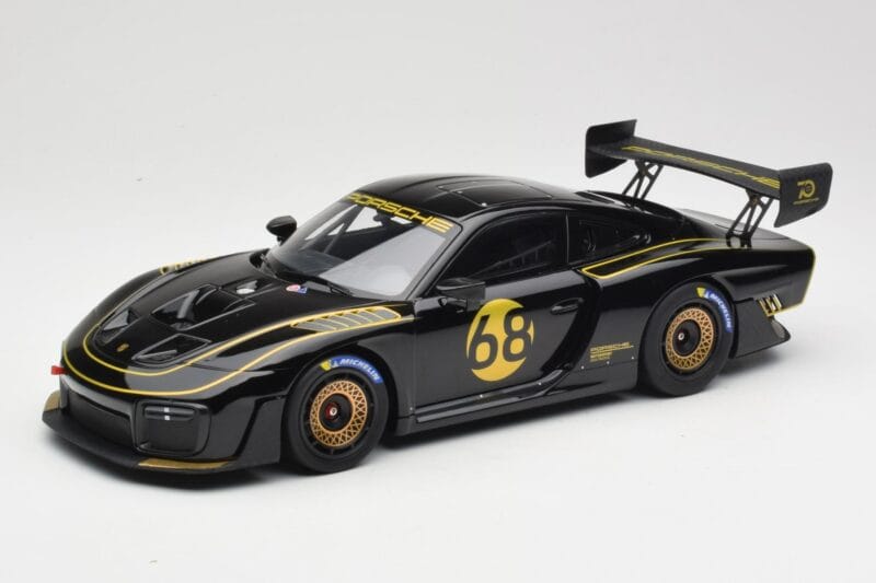 Porsche 935/19 Musta Kultaraidoilla Minichamps 1:18 155067568 Metalli