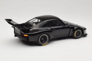 Porsche 935 Turbo Group 5 1976 Exoto 1:18 18101 Metalli — kuva 3 / 8