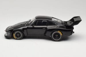 Porsche 935 Turbo Group 5 1976 Exoto 1:18 18101 Metalli — kuva 4 / 8