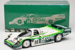 Porsche 956L #16 Skoal Bandit G. Edwards / D. Sears / M. Bleekemolen 24 Hours of Le Mans 1983 Minichamps 1:18 183836916 Metal — kuva 8 / 8