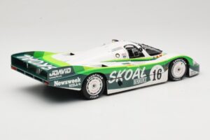 Porsche 956L #16 Skoal Bandit G. Edwards / D. Sears / M. Bleekemolen 24 Hours of Le Mans 1983 Minichamps 1:18 183836916 Metal — kuva 3 / 8