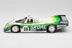 Porsche 956L #16 Skoal Bandit G. Edwards / D. Sears / M. Bleekemolen 24 Hours of Le Mans 1983 Minichamps 1:18 183836916 Metal — kuva 4 / 8