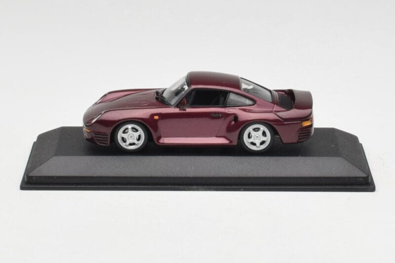 Porsche 959 Dark Red Metallic Minichamps 1:43 400062525 Metalli