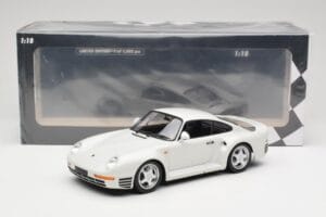 Porsche 959 White Metallic Minichamps 1:18 155066206 Metalli — kuva 6 / 6