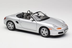 Porsche Boxster 986 Avoauto Arctic Hopea Metallic UT Models 1:18 27852 Metalli — kuva 6 / 8