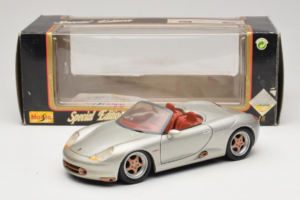 Porsche Boxster 986 Concept Hopea Maisto 1:18 50231 Metalli — kuva 8 / 8