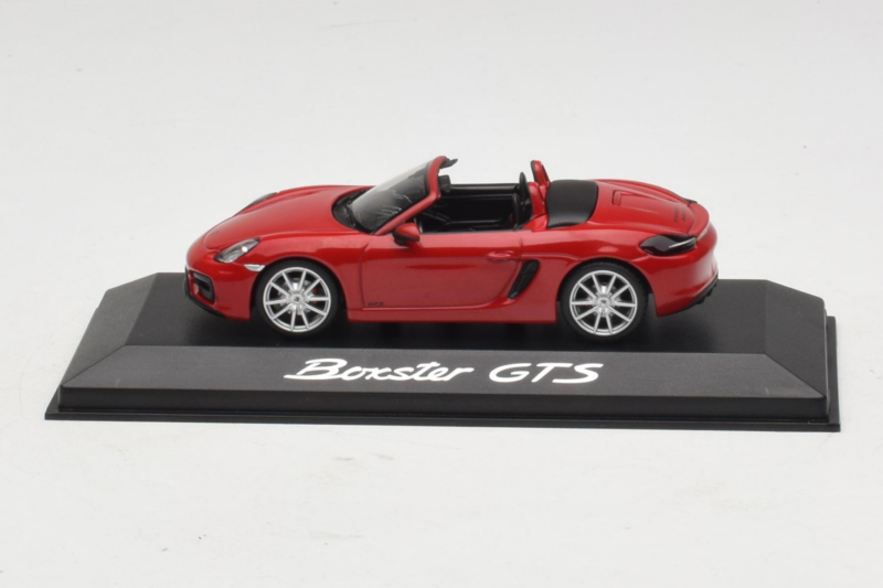 Porsche Boxster 981 GTS Punainen Minichamps 1:43 WAP0200140E Metalli