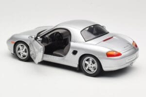 Porsche Boxster 986 Hard Top Hopea UT Models 1:18 27854 Metalli — kuva 5 / 8