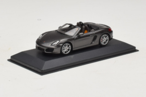 Porsche Boxster 981 S Grey Metallic Minichamps 1:43 PORSCHE005 Metalli — kuva 2 / 4