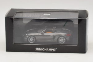 Porsche Boxster 981 S Grey Metallic Minichamps 1:43 PORSCHE005 Metalli — kuva 4 / 4