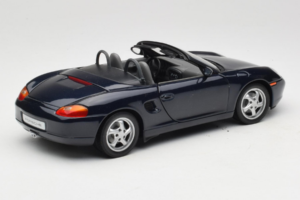 Porsche Boxster 986 S Night Blue UT Models 1:18 WAP021006-R1 Metalli — kuva 3 / 8