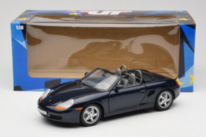 Porsche Boxster 986 S Night Blue UT Models 1:18 WAP021006-R1 Metalli — kuva 8 / 8