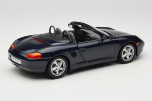 Porsche Boxster S 986 Night Blue UT Models 1:18 WAP021006 Metalli — kuva 2 / 7