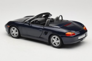 Porsche Boxster S 986 Night Blue UT Models 1:18 WAP021006 Metalli — kuva 6 / 7