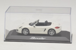 Porsche Boxster 981 Valkoinen Minichamps 1:43 WAP0202000D Metalli — kuva 4 / 5