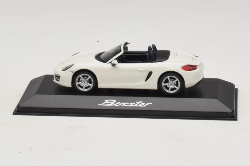 Porsche Boxster 981 Valkoinen Minichamps 1:43 WAP0202000D Metalli