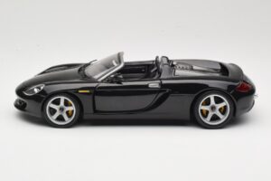 Porsche Carrera GT 980 Musta Maisto 1:18 36622 Metalli — kuva 4 / 8